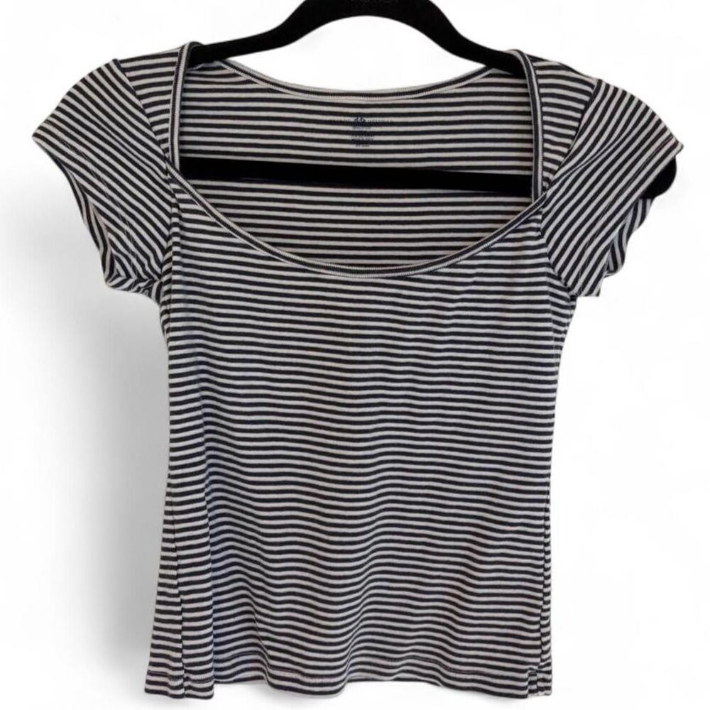 Brandy-melville Women's Navy and White Shirt
